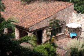 Chalet cerca del centro histórico SMA
